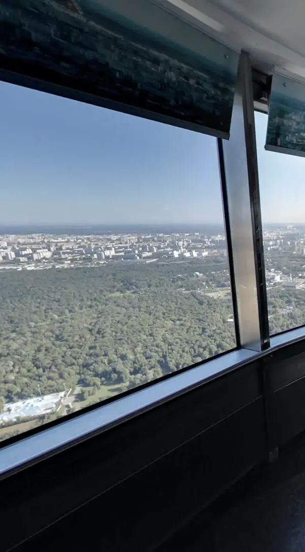 панорамный вид на Москву с Останкинской телебашни