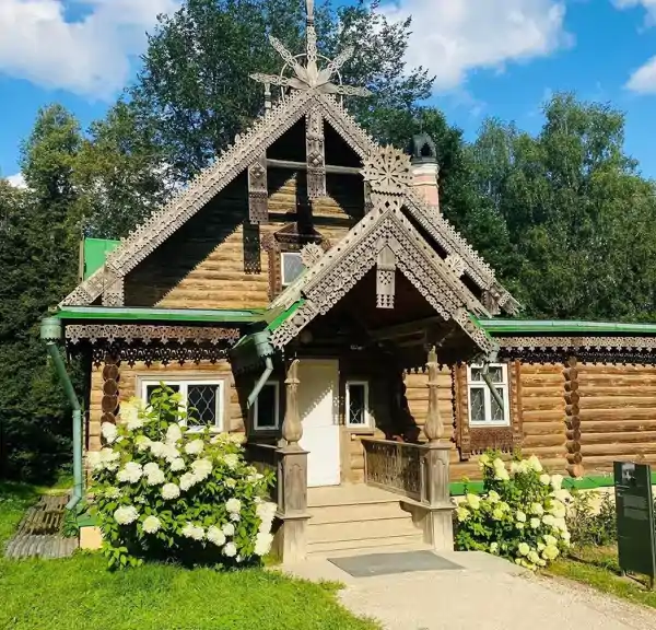 Музей-усадьба Абрамцево в подмосковье